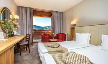 PAMPOROVO ORLOVETZ HOTEL 5* YARIM PANSİYON KONAKLAMALI 3 GECE 4 GÜN KAYAK TURU