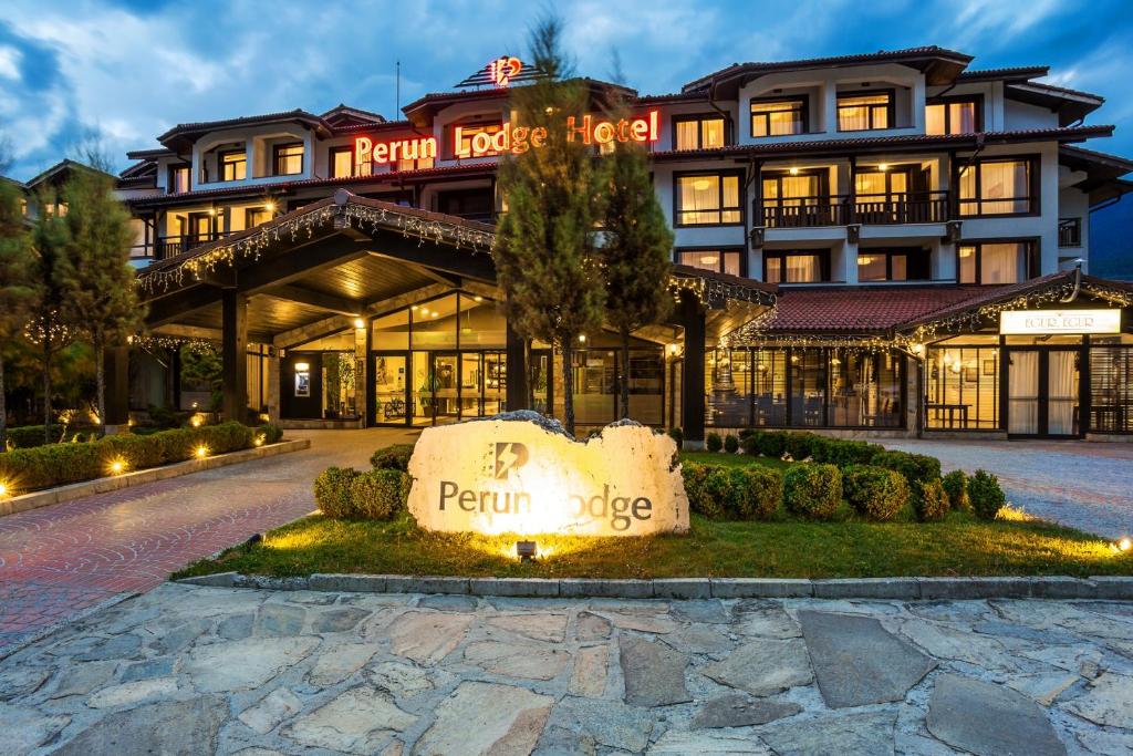 BANSKO HOTEL PERUN LODGE 4* ODA KAHVALTI 3 GECE 4 GÜN KAYAK TURU